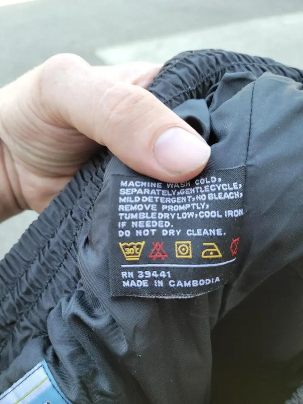 Black Dot brand black